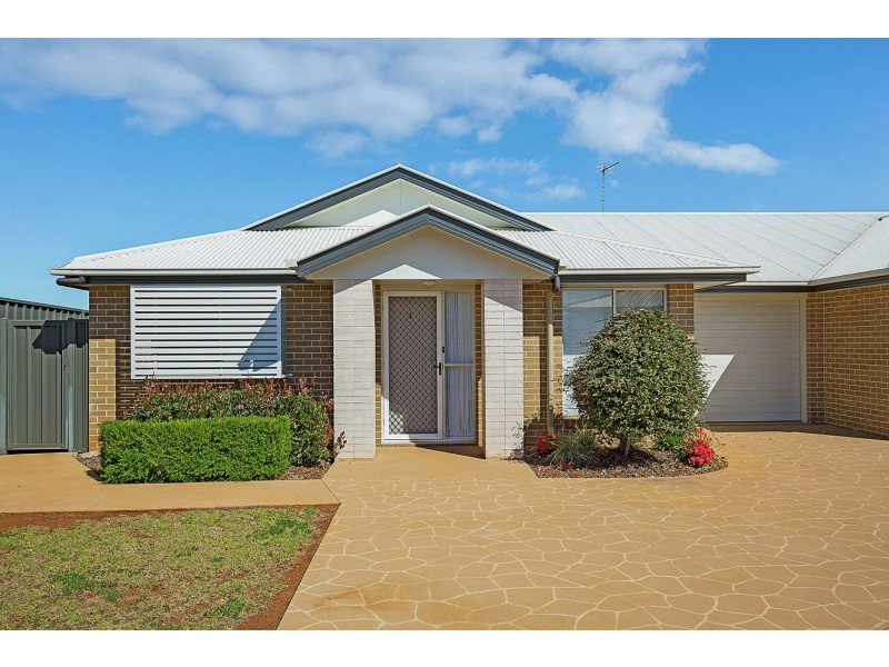 4/14-16 Salisbury Street, Darling Heights QLD 4350