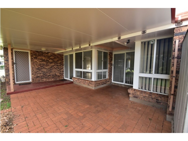 293 Mackenzie Street, Centenary Heights QLD 4350