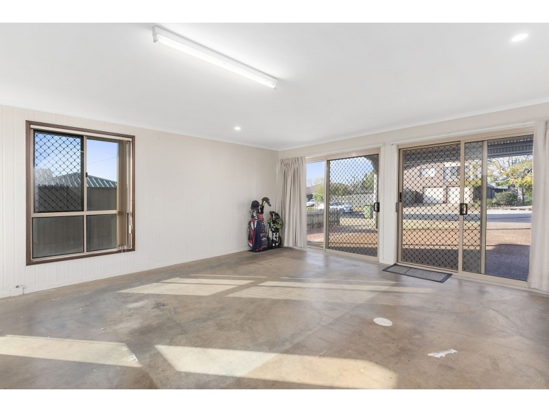 80 Wuth Street, Darling Heights QLD 4350