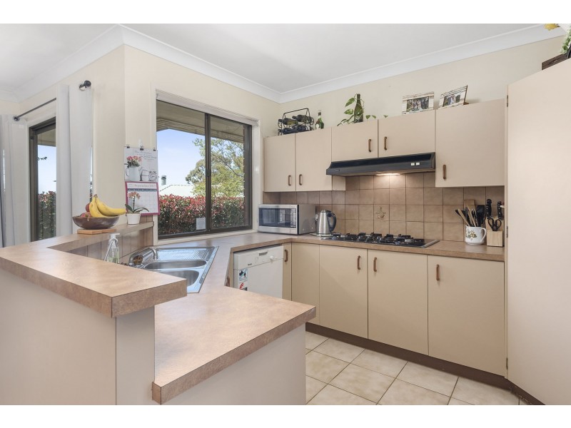 11 Hardy Court, Wilsonton Heights QLD 4350