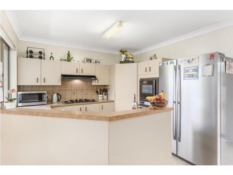 11 Hardy Court, Wilsonton Heights QLD 4350