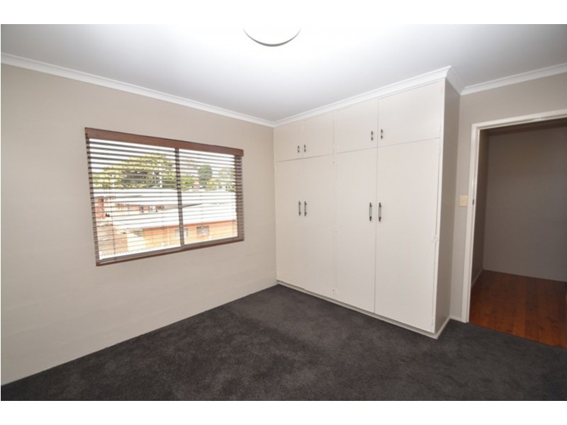 2/3 Pierce  Street, South Toowoomba QLD 4350