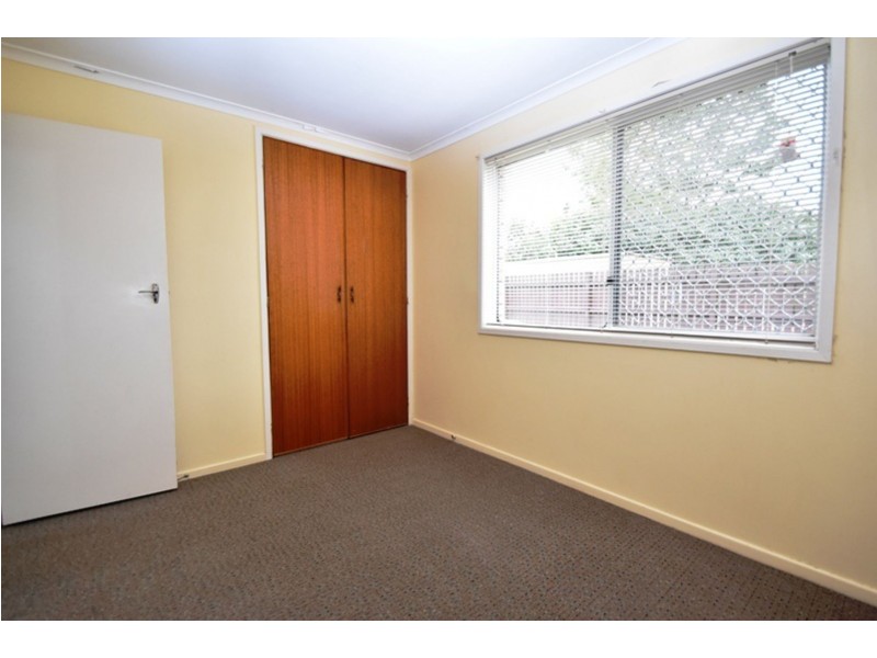 2/8 Marigold Street, Centenary Heights QLD 4350