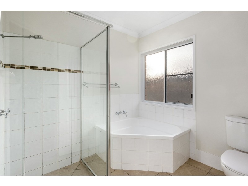 48 Gowlett Road, Haden QLD 4353