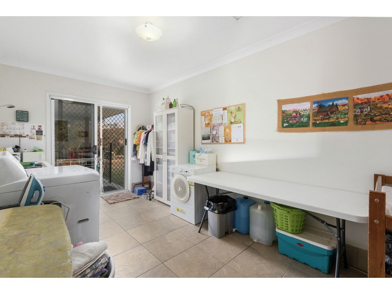 48 Gowlett Road, Haden QLD 4353