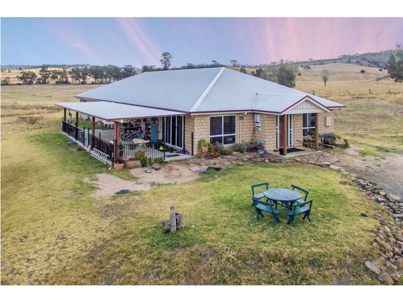 48 Gowlett Road, Haden QLD 4353