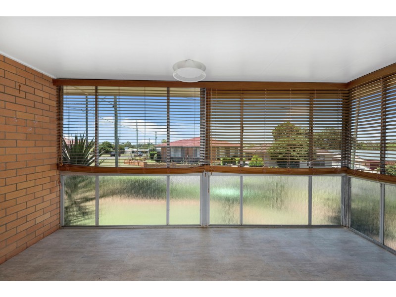 38 McNamara Street, Centenary Heights QLD 4350