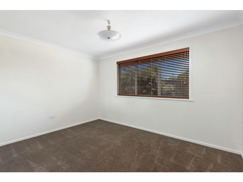 38 McNamara Street, Centenary Heights QLD 4350