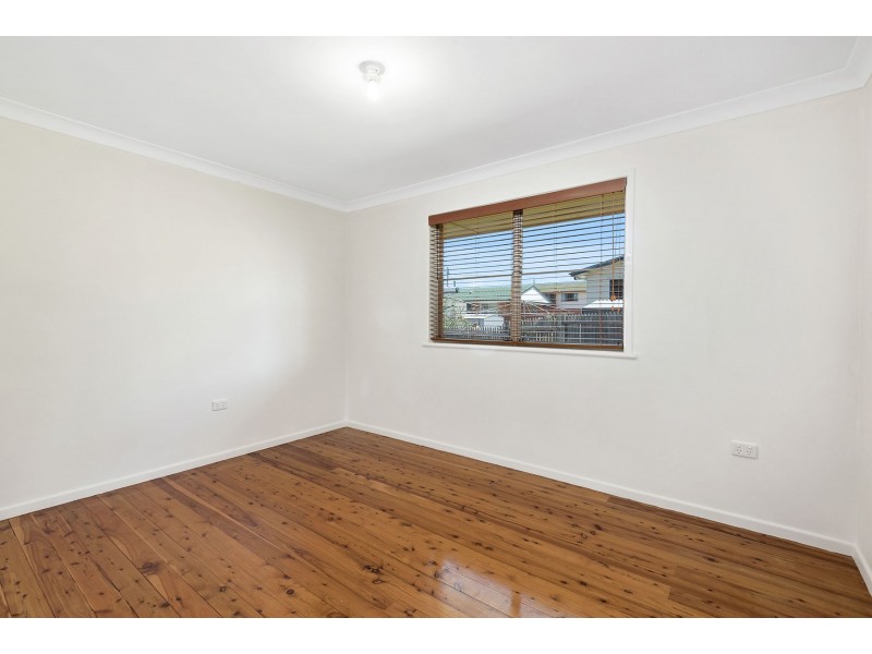38 McNamara Street, Centenary Heights QLD 4350