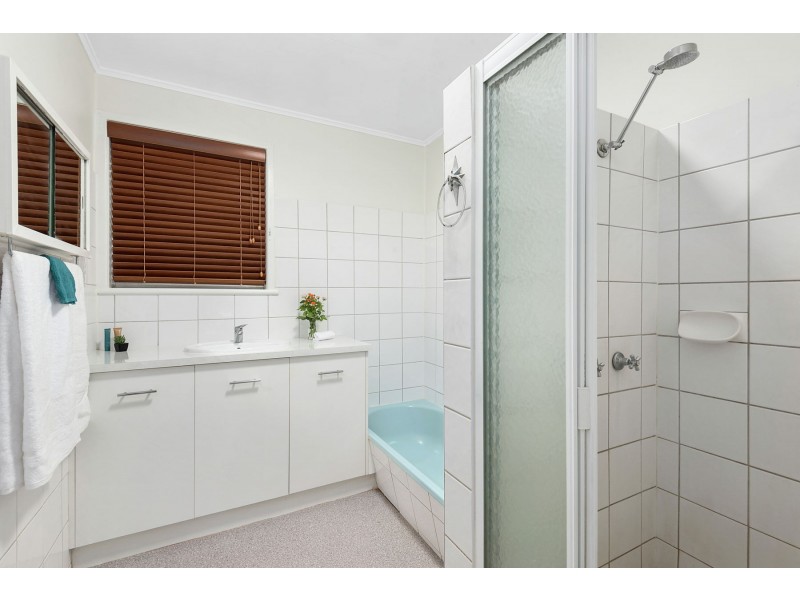 38 McNamara Street, Centenary Heights QLD 4350