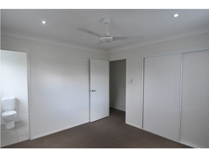 18/303 Bridge Street, Newtown QLD 4350