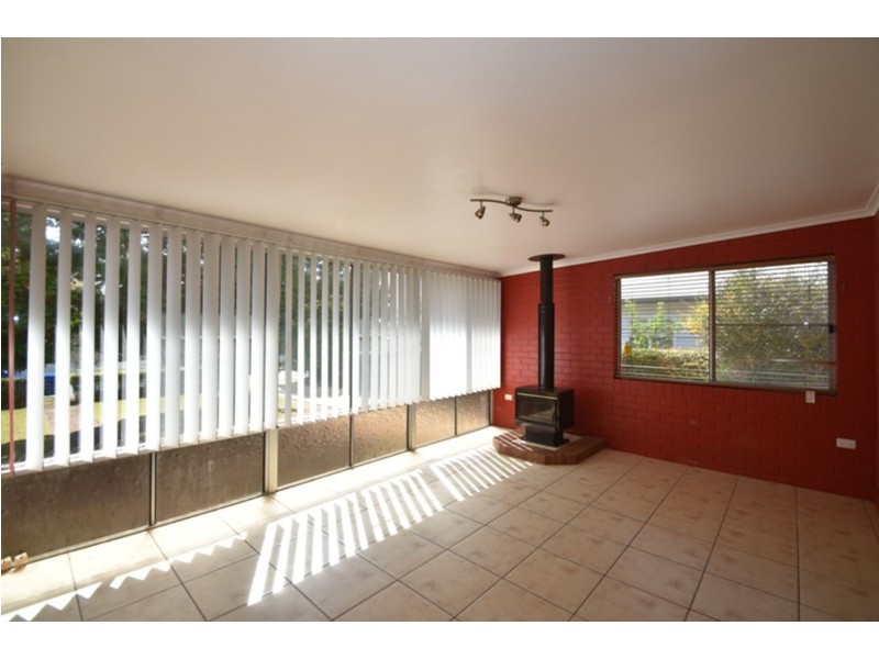 54 Flinders Street, Centenary Heights QLD 4350