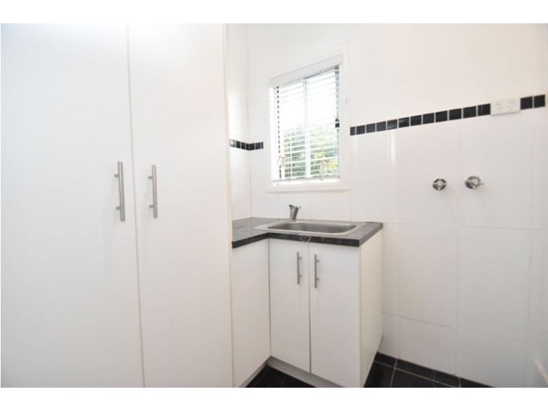 54 Flinders Street, Centenary Heights QLD 4350