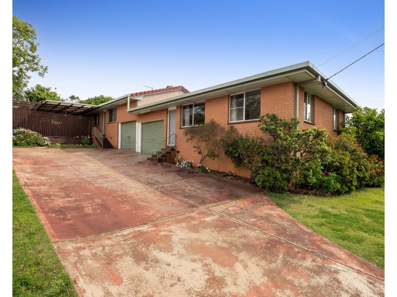 24 Chopin Street, Rockville QLD 4350