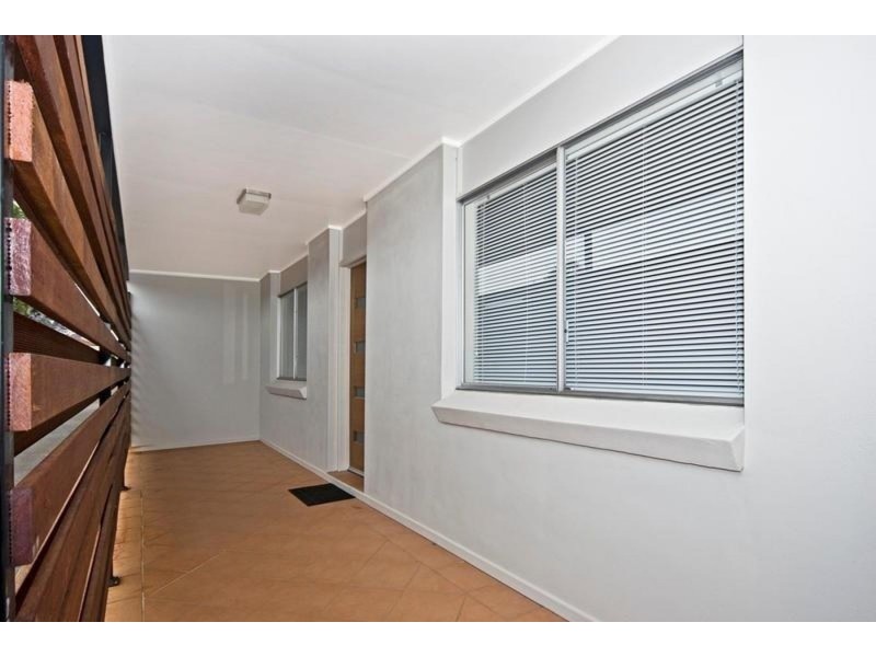 3/267a Geddes Street, Centenary Heights QLD 4350