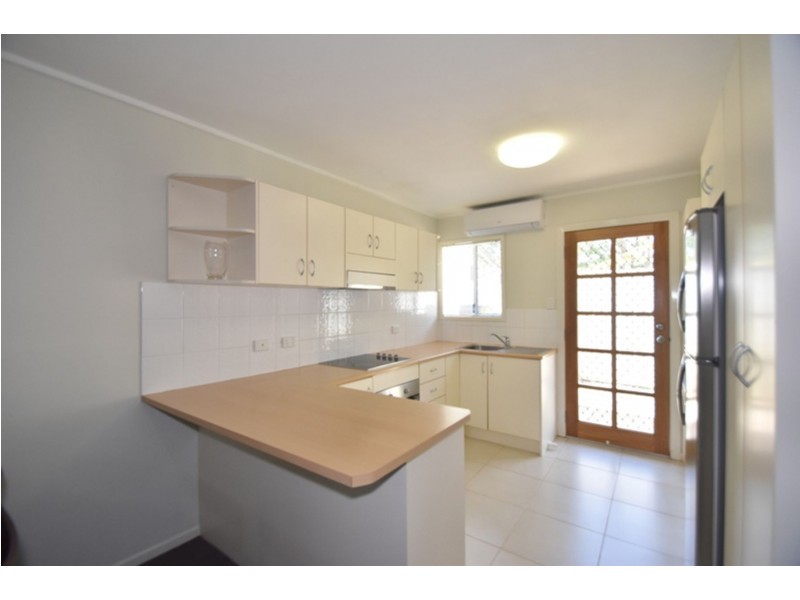 4/267a Geddes Street, Centenary Heights QLD 4350