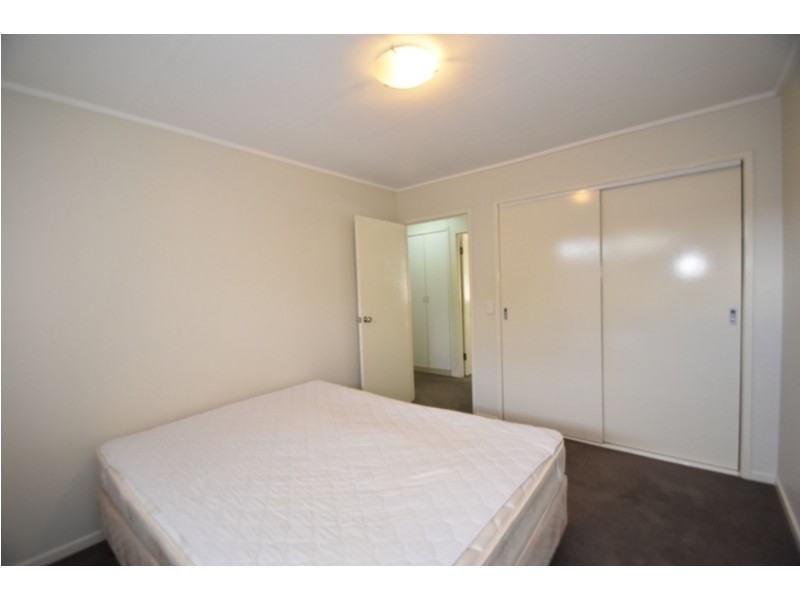 4/267a Geddes Street, Centenary Heights QLD 4350