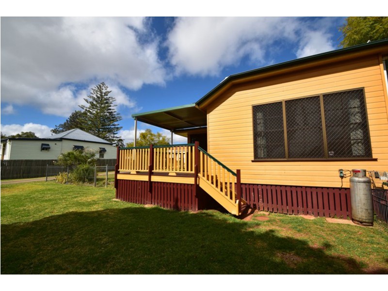 5 Dalmeny Street, Wilsonton QLD 4350