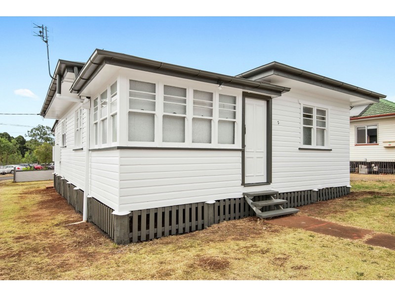 2 First Avenue, Harristown QLD 4350