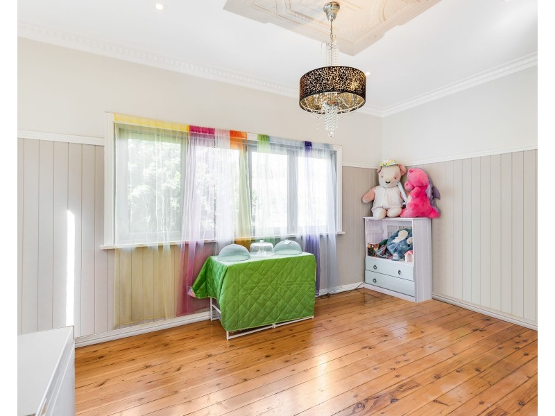 28 Lindsay Street, East Toowoomba QLD 4350