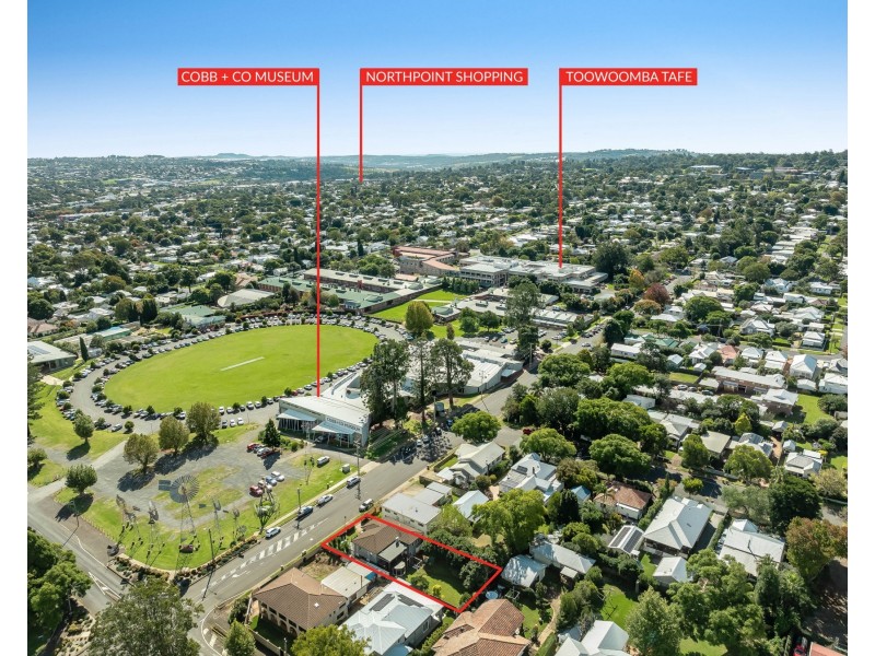 28 Lindsay Street, East Toowoomba QLD 4350