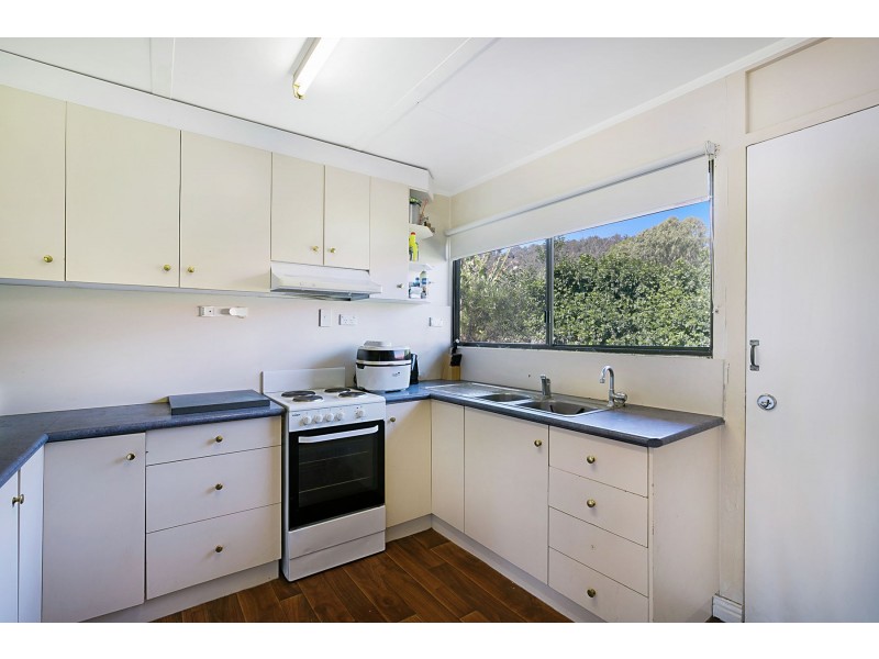 11 Bell Street, Greenmount QLD 4359