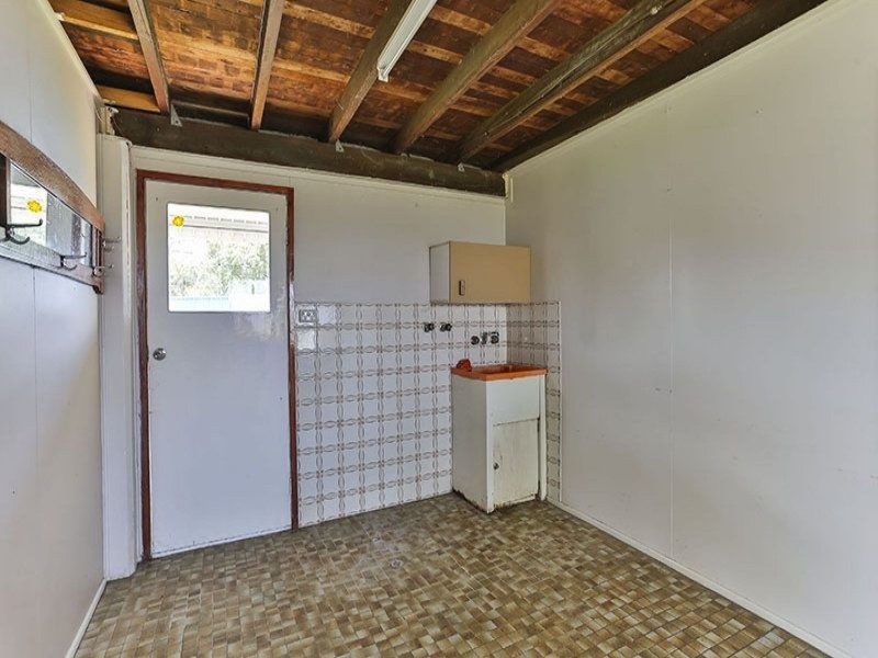 22 Mocatta Street, Goombungee QLD 4354