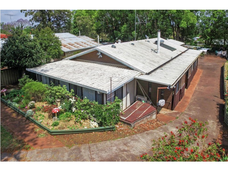 43 Llewellyn Street, Centenary Heights QLD 4350