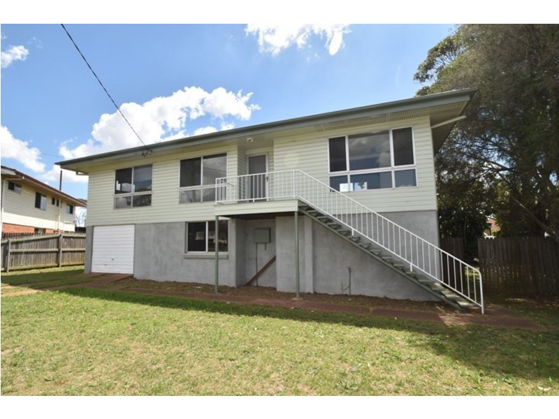 7 Shaw Court, Harristown QLD 4350