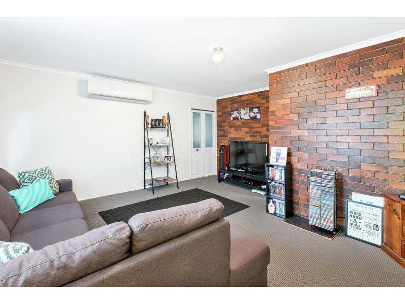 13 Magnolia Street, Centenary Heights QLD 4350