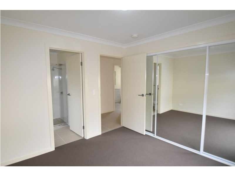 1/3 Minnett Street, Glenvale QLD 4350