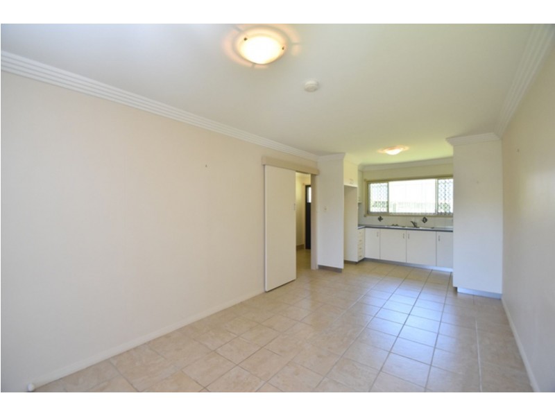 2/1 Seaton  Street, South Toowoomba QLD 4350