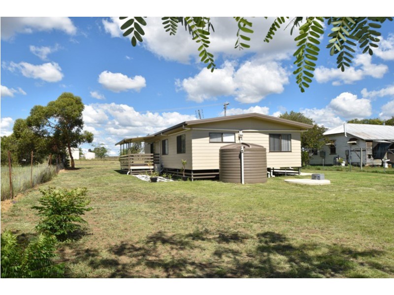 6 Tedman Road, Clifton QLD 4361