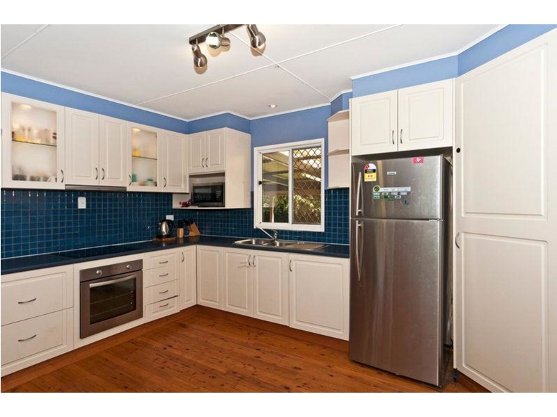 13 David Street, Rockville QLD 4350