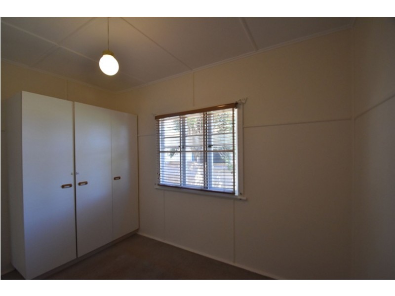 31 Butt Street, Harristown QLD 4350