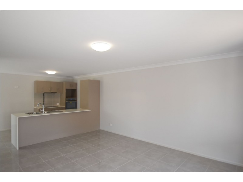 9/8 Link Street, North Toowoomba QLD 4350