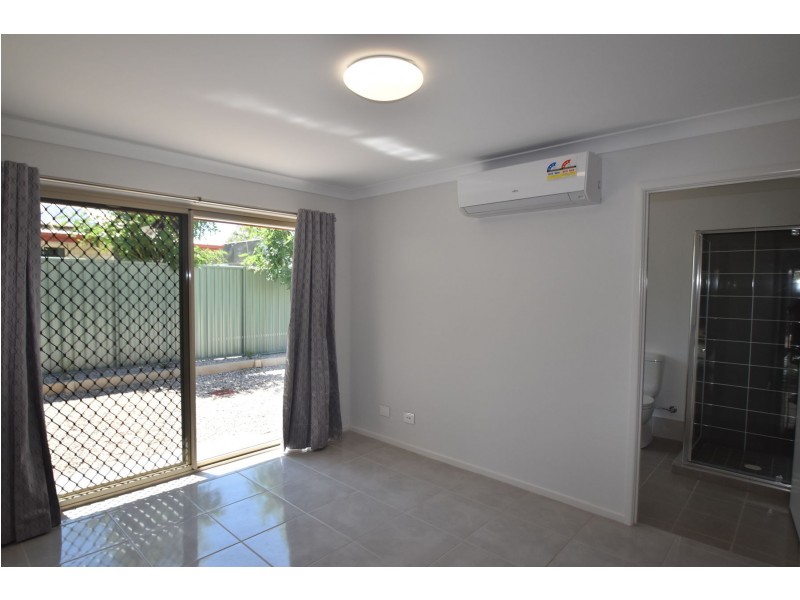 9/8 Link Street, North Toowoomba QLD 4350