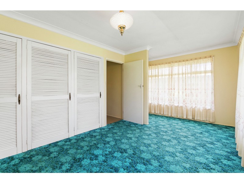 35 Paradise Street, Harristown QLD 4350