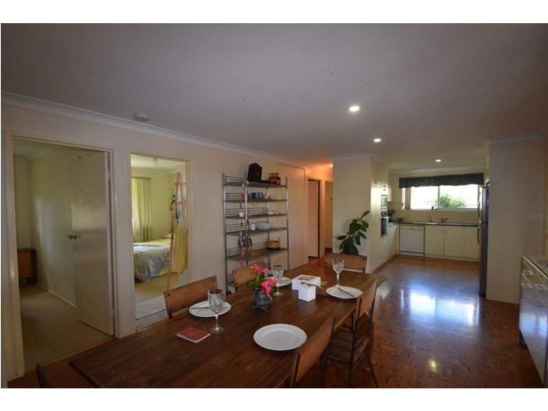53B Jellicoe St, Mount Lofty QLD 4350