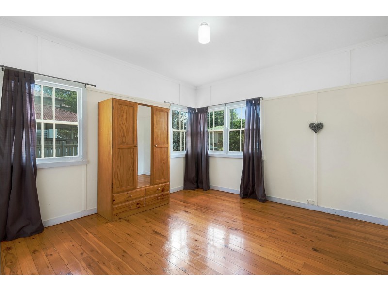 8 Sheehan Street, South Toowoomba QLD 4350