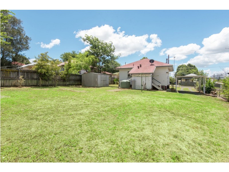 8 Sheehan Street, South Toowoomba QLD 4350