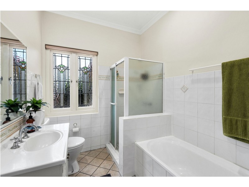 12 Burke Street, Rangeville QLD 4350