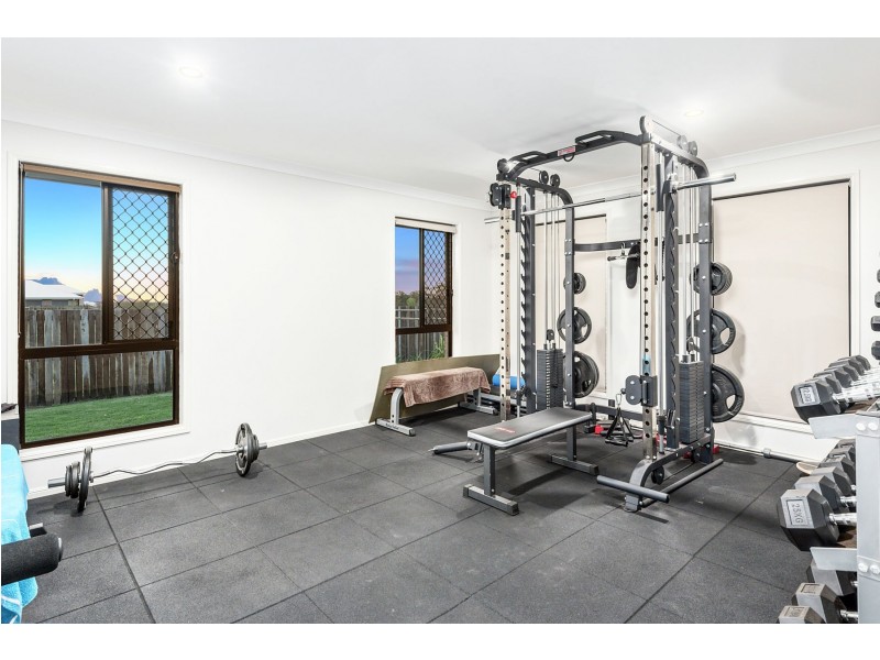 82 Shoesmith Road, Westbrook QLD 4350