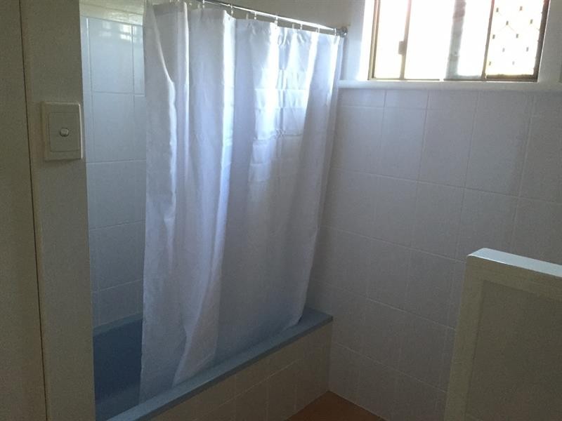 14 Second Ave, Harristown QLD 4350