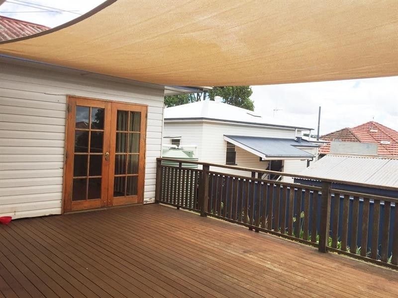 14 Second Ave, Harristown QLD 4350