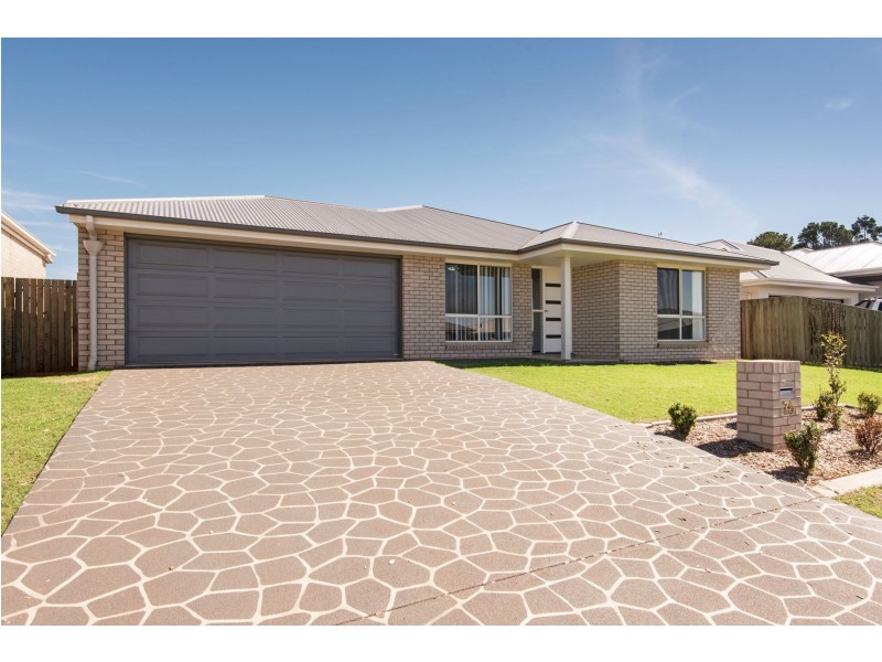 75 Entabeni Drive, Kearneys Spring QLD 4350