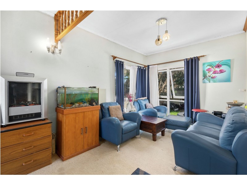 6 Coates Street, Kearneys Spring QLD 4350