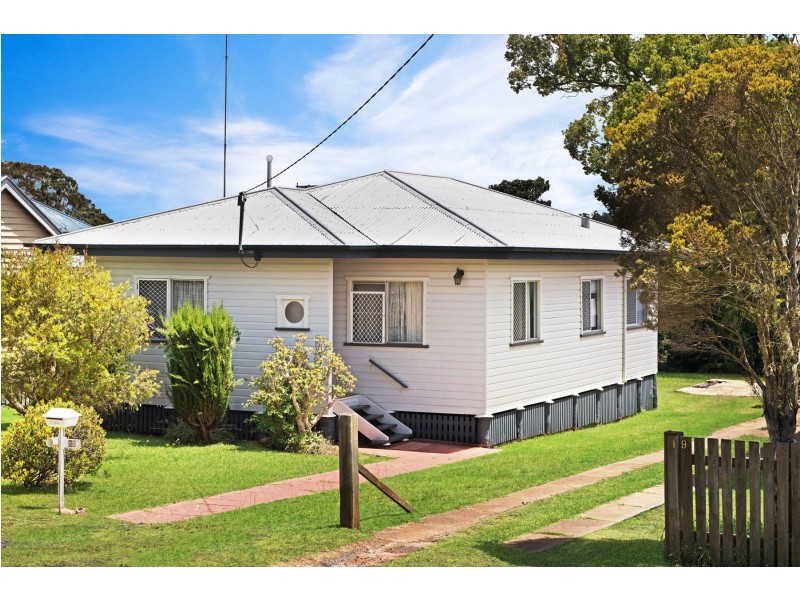 21 Dalmeny Street, Wilsonton QLD 4350