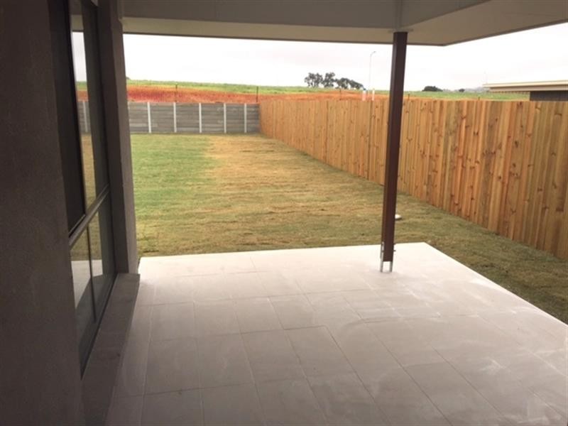 21 Cashmore St, Wyreema QLD 4352