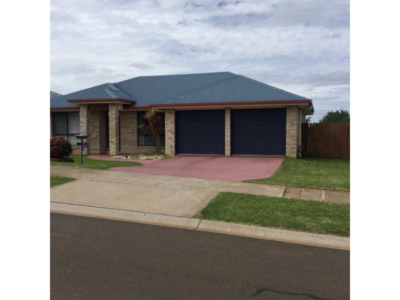 24 Macrossan Street, Cranley QLD 4350